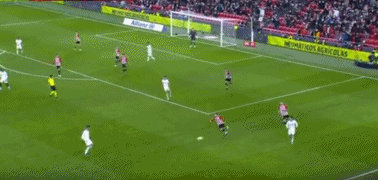 黄希扬：冲超后一直处于兴奋激动状态，身体允许的话会继续踢