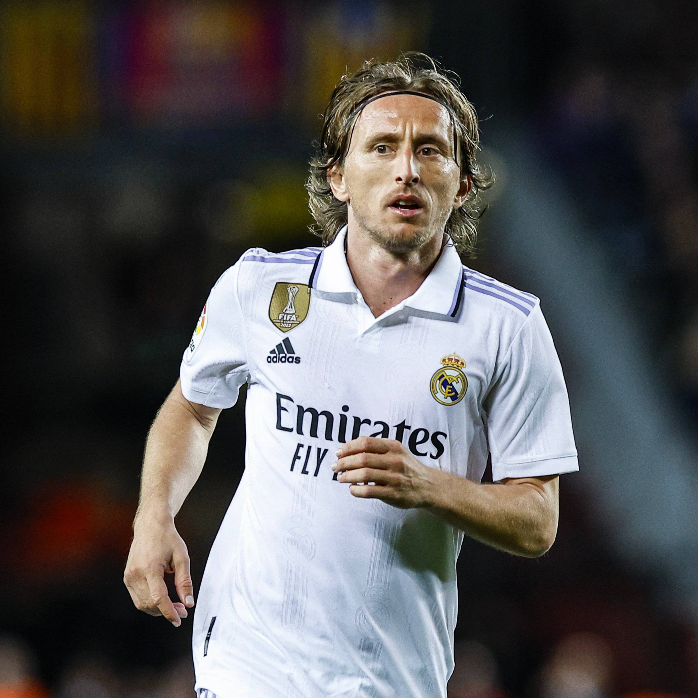 英超第14轮： 范戴克失误致丢球维尔茨造乌龙 利物浦1-1桑德兰