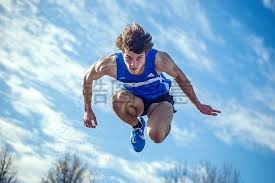 官方：姆巴佩自由身加盟皇马，签约5年